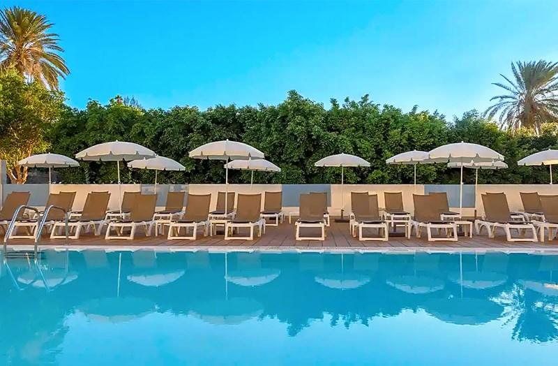 Fergus Cactus Garden, Playa de Jandia | easyJet holidays