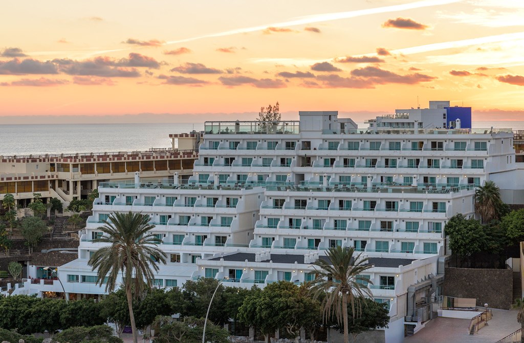 Fergus Cactus Garden, Playa de Jandia | easyJet holidays